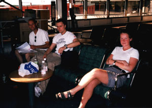 Pontus, Johan och Sinnika p Arlanda